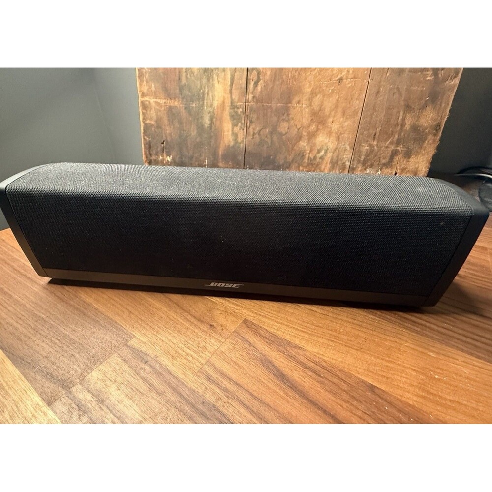 Bose Cinemate 10 Home Theater Sound Bar Center Main Speaker Sound Bar w/optical